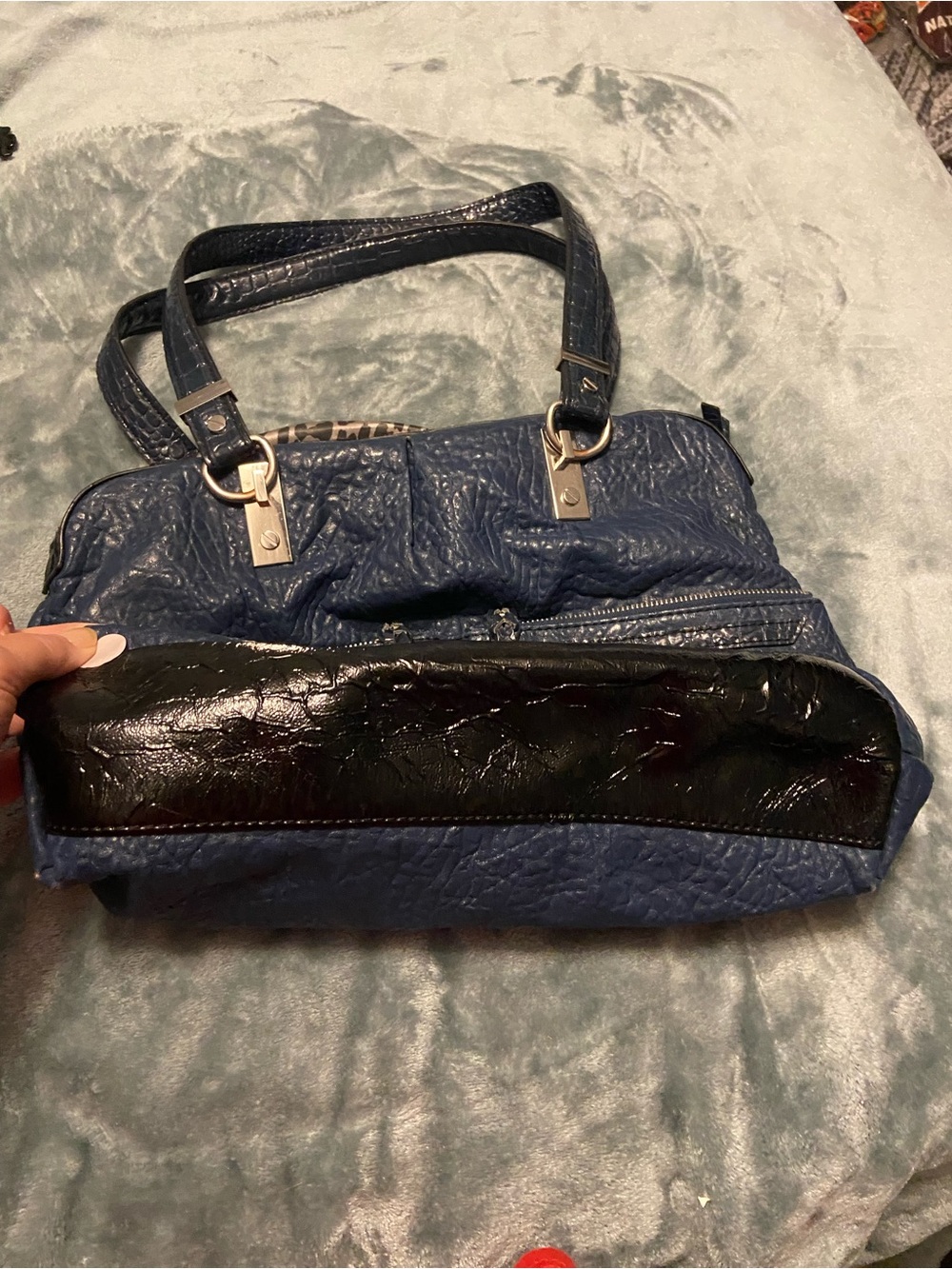 Dana Buchman Navy Blue Shoulder Tote with Front Zip Pockets - Picture 3 of 4